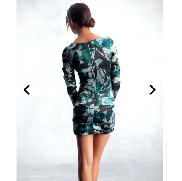 Guess By Marciano Long Sleeve Dress - Picture 2 of 5